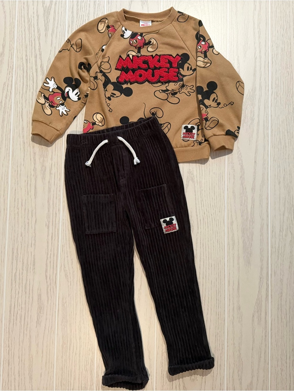 Disney Mickey Mouse Toddler Boys 3T Brown 2 Piece Sweatshirt Corduroy Pants